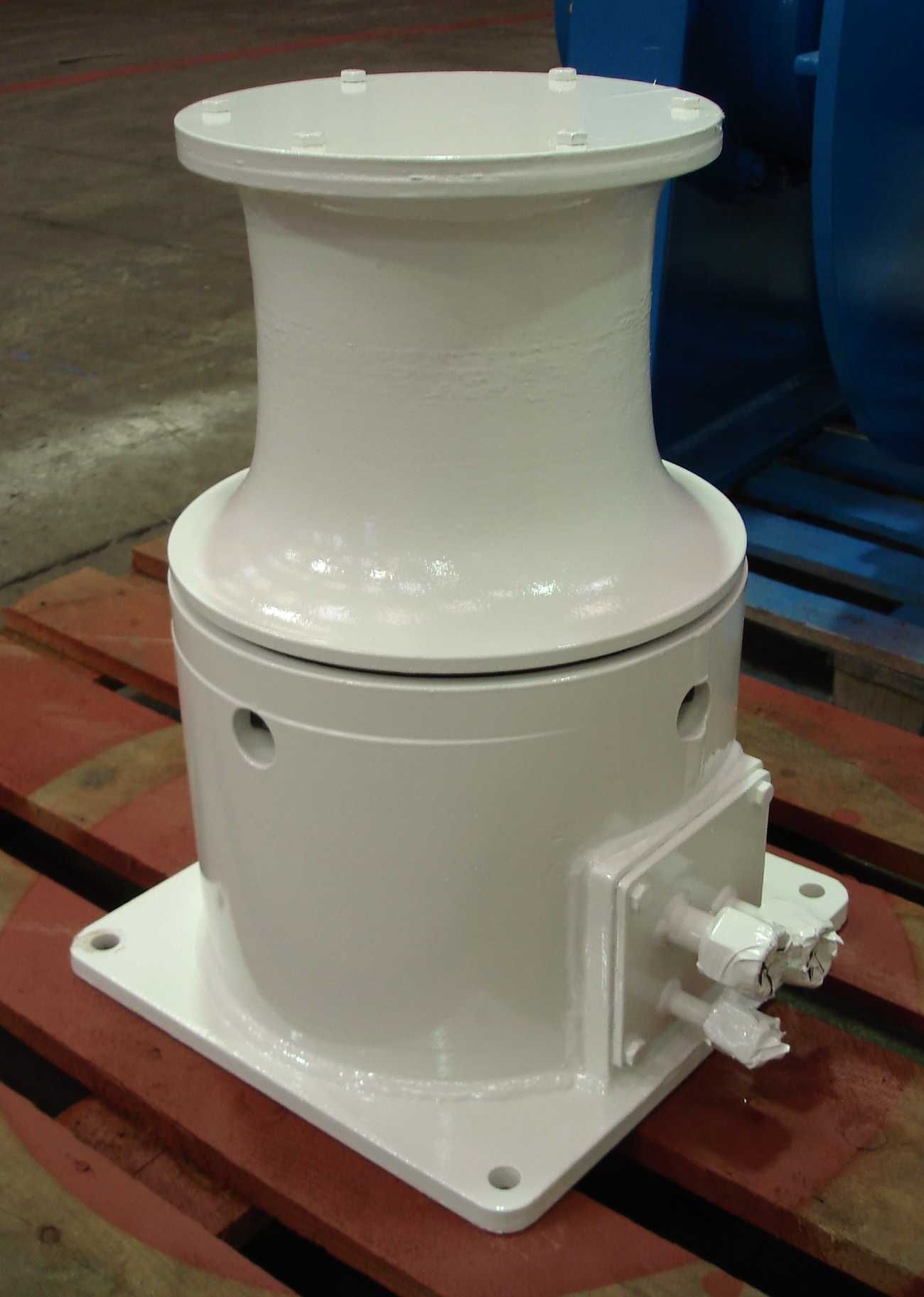 CAPSTANS (Auxiliary equipment)