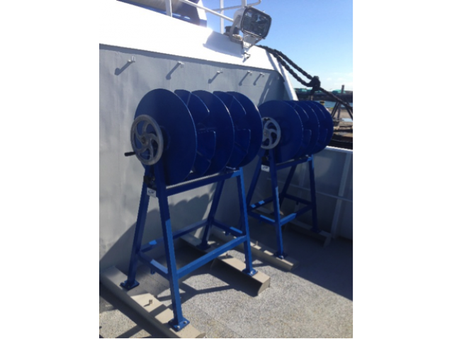 MANUAL HOOK AND BUOY LINE SPOOL